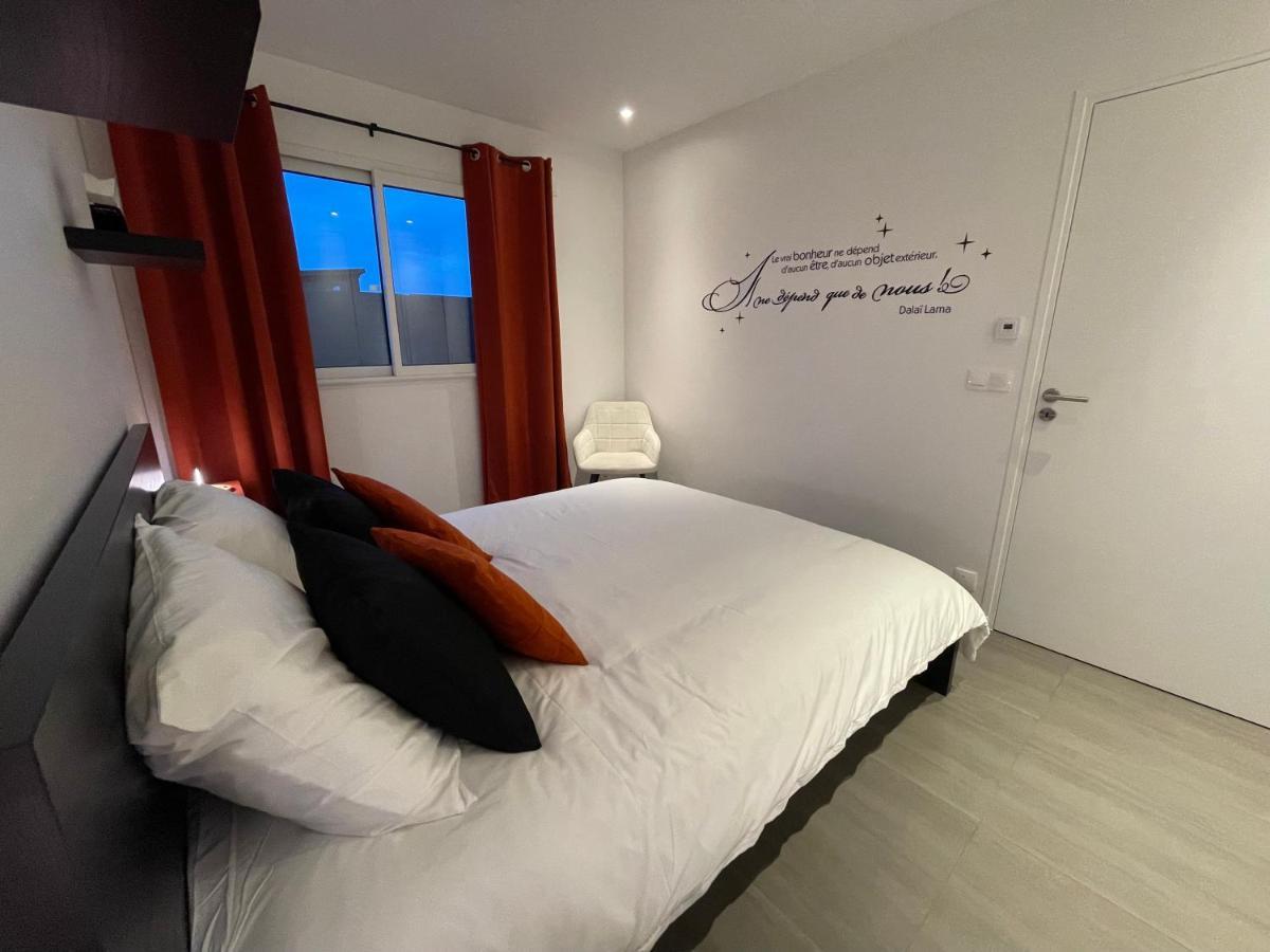 Gold Cocoon T3 74M2 Proche Centre Ville Villejust المظهر الخارجي الصورة